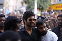 Vijay Deverakonda KLM festival offers launch at Rajahmundry
